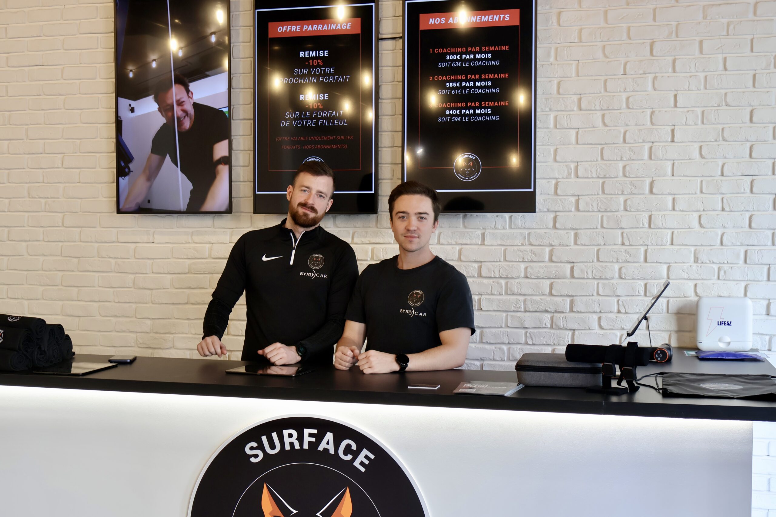Calvin et Keenan, franchisés Surface Coach Levallois-Perret
